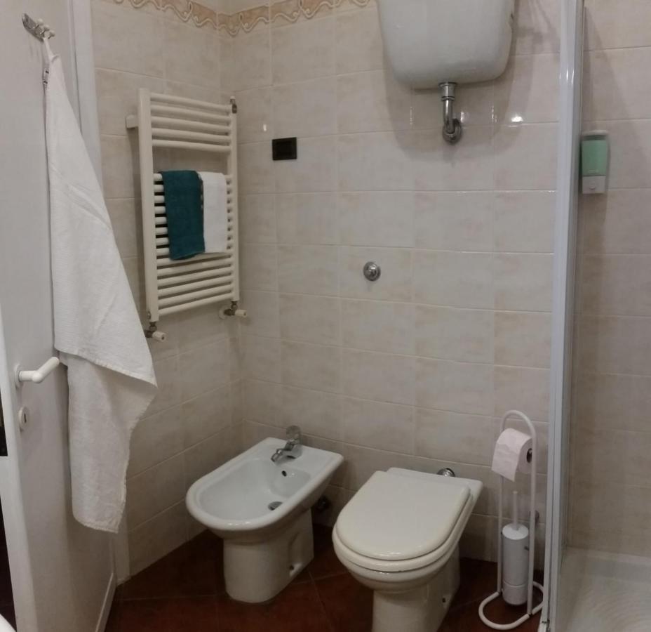 B&B Claudia A Monteverde โรม ภายนอก รูปภาพ